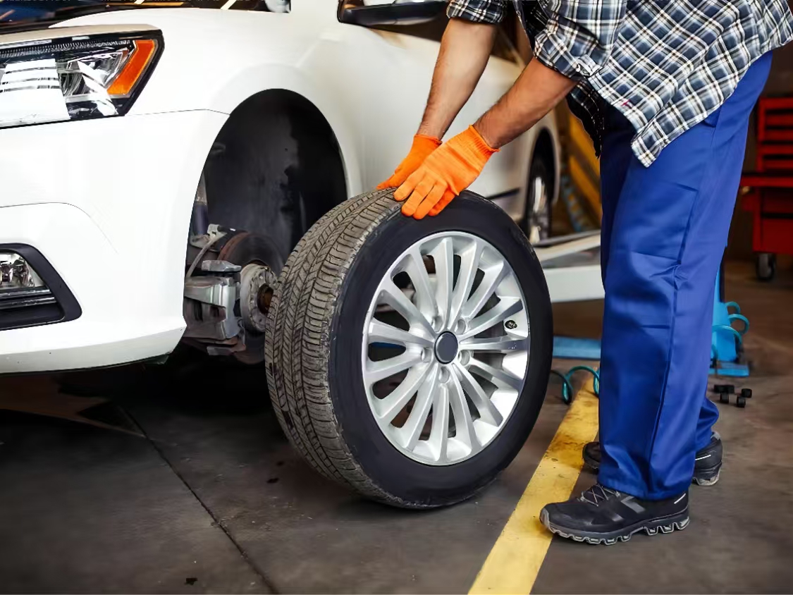 1739848016520537.jpg 补胎29.jpg